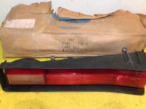 1971 1972 Mercury Monterey Marquis Brougham NOS RH REAR TAIL LIGHT LAMP ASSEMBLY
