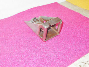 1967 1968 Cougar GT XR7 XR7-G GTE 6.5 Litre ORIG REAR TRUNK LATCH STRIKER CATCH