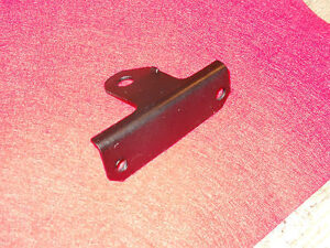 1967 1968 1969 1970 Mustang GT GTA Cougar ORIG 200 250 289 302 P/S HOSE BRACKET