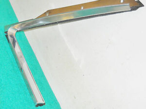 1967 1968 1969 Thunderbird Hardtop ORIG RH REAR QUARTER SIDE WINDOW OUTER TRIM