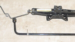 1994 95 96 97 98 99 2000 01 02 03 04 Mustang GT Cobra ORIG TRUNK SCISSOR JACK