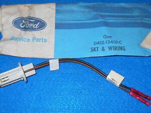 1974 1975 Ford Thunderbird NOS REAR LAMP SOCKET & WIRING