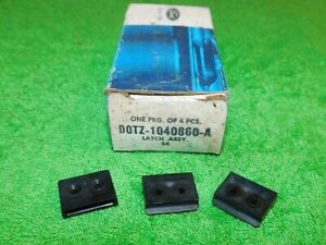1970-1972 Ford F100 F250 F350 NOS SLIDING BACK WINDOW LATCH STRIKER CATCH (1)