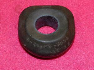1966-70 Ford Mustang Mach 1 Cougar NOS 289 Hipo 302 351W VALVE COVER PCV GROMMET