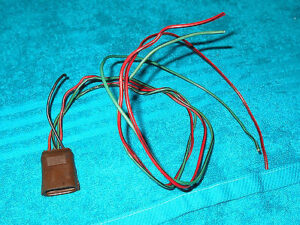 1968 Mustang Fastback Coupe GT Convertible UNDER HOOD LH HEAD LIGHT WIRING PLUG