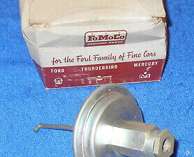 1960 1961 1962 Ford Galaxie Mercury NOS 6 Cyl 223 DISTRIBUTOR VACUUM ADVANCE
