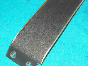 1967 1968 Mustang Fastback Coupe Convertible ORIG RH LOWER DASH TRIM PANEL BEZEL