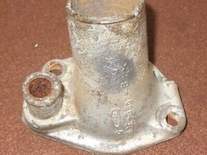 1969 1970 1971 1972 Ford Mustang Mercury Cougar ORIG 302 351W THERMOSTAT HOUSING