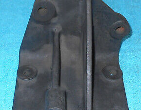 1970 1971 Ford Mustang Mercury Cougar ORIG 302 351W A/C COMPRESSOR BASE BRACKET
