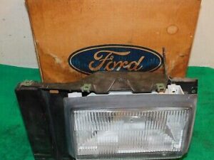 1987-1991 Ford E100 E150 E250 E350 Econoline Van NOS LH HEAD LIGHT LAMP ASSEMBLY