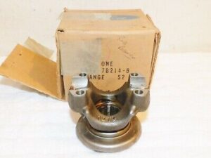 1969-1972 Ford F100 Truck Bronco NOS DANA 20 21 TRANSFER CASE YOKE FLANGE