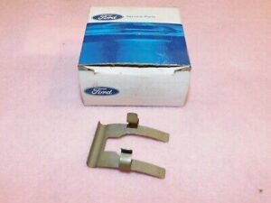 1970-73 Ford Mustang Mach 1 Torino Cougar NOS AIR CLEANER VACUUM FILTER RETAINER