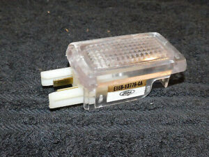 81-93 Mustang Coupe Hatchback LX GT Saleen NOS SUN ROOF Or REAR HATCH 1/4 LIGHT