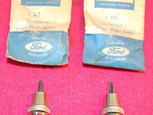 1965 1966 Ford Custom Galaxie 500 XL LTD 7-Litre NOS RADIO CONTROL KNOBS