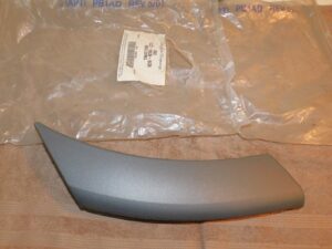 2002-2005 Ford Explorer XLT Sport NOS FRONT BUMPER BAR LH UPPER MOULDING Dk Gray