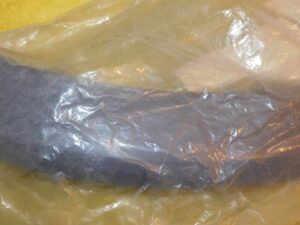2002-2005 Explorer Sport Limited NOS FRONT BUMPER BAR LH UPPER MOULDING Primed