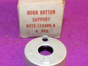 1953-1960 Ford F100 F250 F350 F650 P100 NOS STEERING WHEEL HORN BUTTON SUPPORT