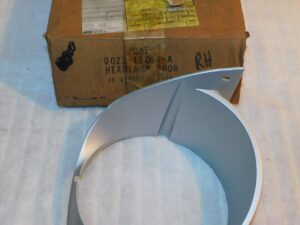 1970 Mustang Fastback Coupe Mach 1 Boss Convertible NOS RH HEAD LAMP DOOR BEZEL