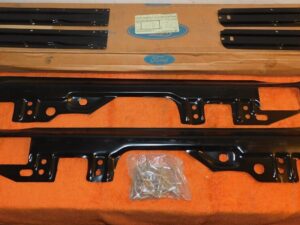 1982 - 1986 Mustang GT Capri Rs NOS T-TOP CONVERTIBLE DOOR REINFORCEMENT KIT