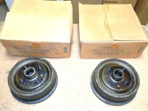 1970 Mustang Falcon Maverick 1971 Comet NOS 6-CYL FRONT 9" WHEEL HUB BRAKE DRUMS