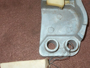 1960 1961 1962 1963 Ford Mercury Passenger Cars NOS RH DOOR LOCK STRIKER PLATE