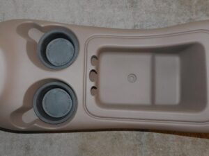 1997 1998 1999 Ford Expedition NEW NOS CENTER CONSOLE CUPHOLDER TRIM PANEL Tan