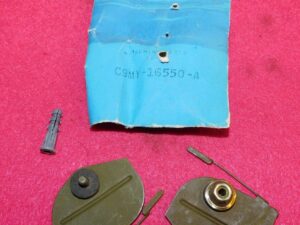 1969 1970 Mercury Station Wagon NOS FRONT FENDER BODY SIDE MOULDING RETAINERS