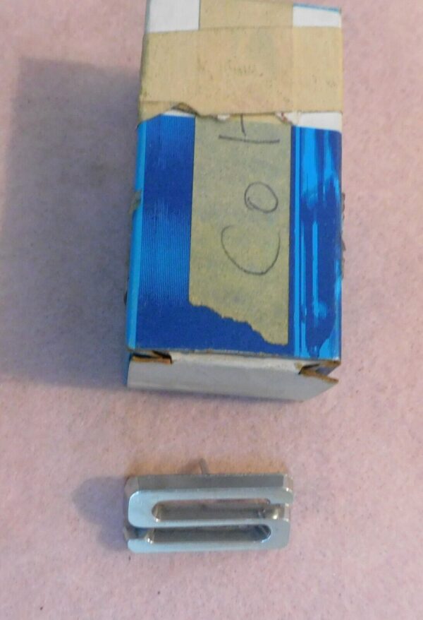 57-2719.jpg 57-2719.jpg