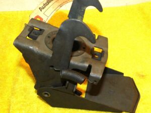 1967 Ford Custom Galaxie 500 XL LTD Convertible Country Squire NOS HOOD LATCH