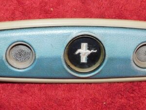 1968 Mustang Fastback Convertible Coupe ORIG STEERING WHEEL CENTER EMBLEM PAD