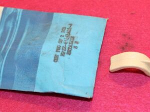 1982 Mustang Hatchback Cobra GT Capri NOS TRUNK LUGGAGE COVER RETAINER Vanilla