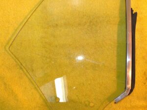 1971 1972 1973 Mustang FASTBACK Mach 1 Boss ORIG RH CLEAR QUARTER WINDOW GLASS