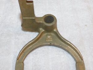 1979-1983 Ford Mustang Capri 71-74 Pinto NOS 4-SPEED 3rd-4th GEAR SHIFTER FORK