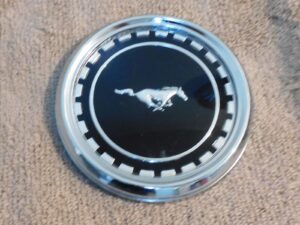 1969 1970 Mustang Fastback Boss Mach 1 NOS FASTBACK RH ROOF SIDE EMBLEM ORNAMENT