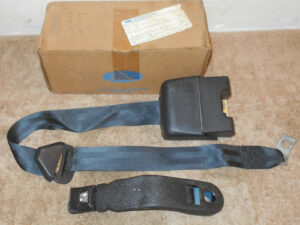 1978 1979 Fairmont Zephyr Sedan NOS Black RH FRONT BUCKET SEAT BELT + RETRACTOR