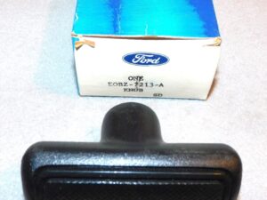 1980-1986 Mustang GT Capri Rs NOS A/T FLOOR SHIFT SELECTOR LEVER T HANDLE KNOB