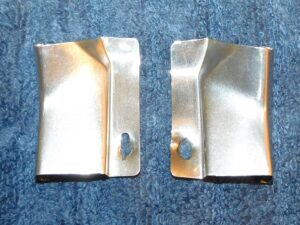 1969 1970 Mustang Mach 1 Boss Shelby FASTBACK QUARTER DRIP RAIL CORNER MOLDINGS
