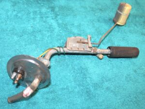 1971 1972 1973 Cougar XR7 ORIG FUEL SENDING UNIT w/ LOW FUEL WARNING LIGHT