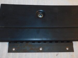1971 1972 1973 Mustang Fastback Boss Coupe Convert ORIG GLOVE BOX DOOR w HINGE