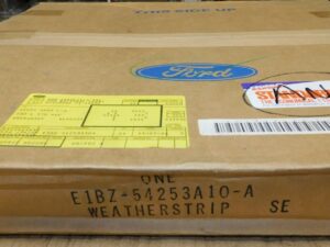 1980-83 Fairmont Zephyr Sedan Wagon NOS LH or RH REAR DOOR on BODY WEATHERSTRIP
