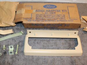 1948 Ford F-1 F-2 F-3 Truck NOS ACCESSORY RADIO ADAPTER KIT 47-48 Ford Mercury