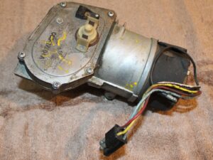 1966 Ford Mustang Fastback Coupe Convertible GT Shelby ORIG 2-SPEED WIPER MOTOR