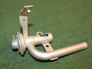 57-58 Ford Fairlane 500 Ranchero 58-60 Thunderbird HEATER WATER CONTROL VALVE
