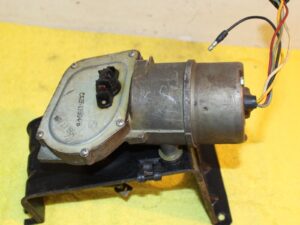 1964 1/2 1965 Mustang Fastback Conv GT Shelby ORIG 2-SPEED WIPER MOTOR & BRACKET