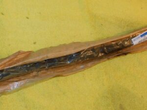 1994-2004 Mustang GT SVT Cobra Saleen NOS LH DOOR WINDOW GLASS BELT WEATHERSTRIP