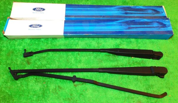 57-1128.jpg