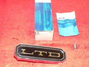 1969 1970 Ford LTD Sedan Hardtop Brougham NOS LTD TRUNK DOOR LOCK COVER ORNAMENT