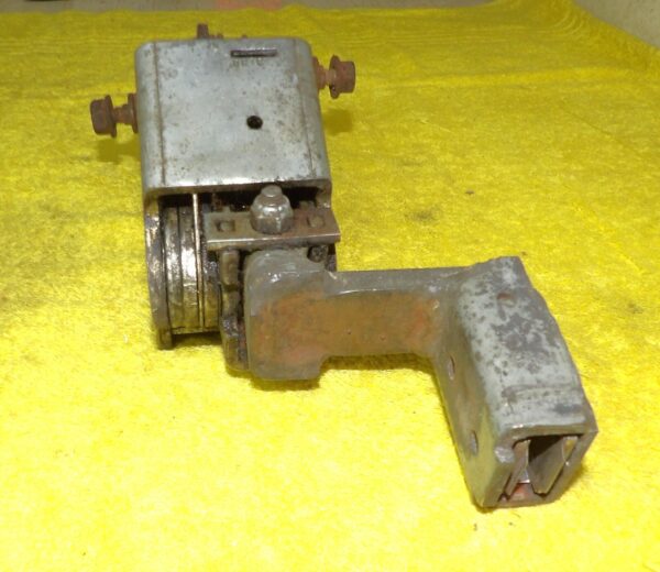 57-1253.jpg 57-1253.jpg