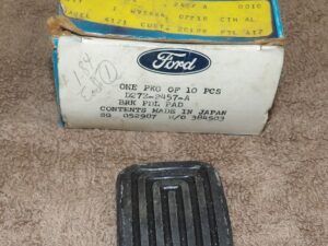 1972 1973 1974 1975 Ford Courier Mazda B1600 Pickup NOS CLUTCH BRAKE PEDAL PAD