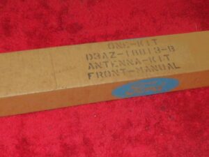 1966-68 Galaxie 500 XL LTD 66 Fairlane 1967-72 F100 350 NOS MANUAL RADIO ANTENNA